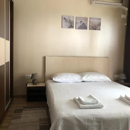 Apartament Mamaia - Campus Universitar * Constanţa